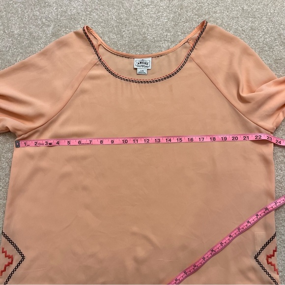 Ariat Shirt Womens Large Orange Embroidered Thick Stitch Western Aztec Tunic - Picture 6 of 11